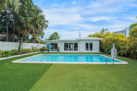 Casa en venta en Miami Beach, Florida, 4 dormitorios, 173.36 m2 № 1410708 - foto 20