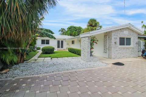 Casa en venta en Miami Beach, Florida, 4 dormitorios, 173.36 m2 № 1410708 - foto 25