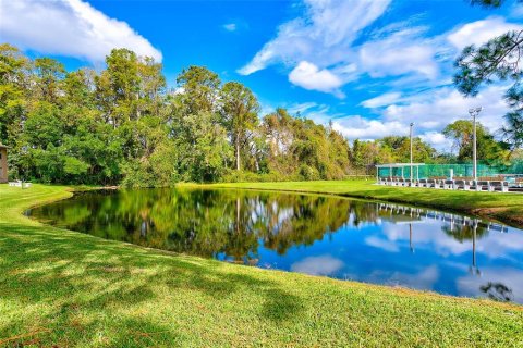 Condo in New Port Richey, Florida, 2 bedrooms  № 1436792 - photo 21