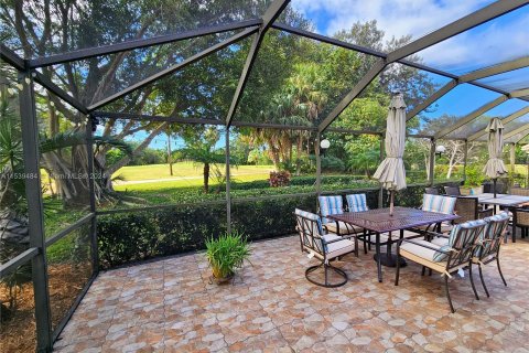Villa ou maison à vendre à Tamarac, Floride: 3 chambres, 172.98 m2 № 1037365 - photo 26