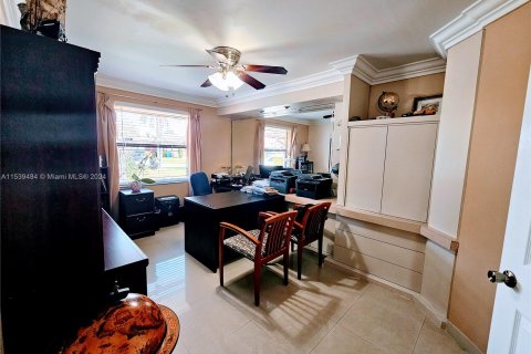 Casa en venta en Tamarac, Florida, 3 dormitorios, 172.98 m2 № 1037365 - foto 15