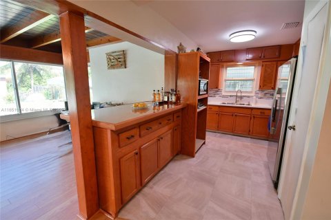 Villa ou maison à vendre à Dania Beach, Floride: 3 chambres, 110.55 m2 № 1352122 - photo 6