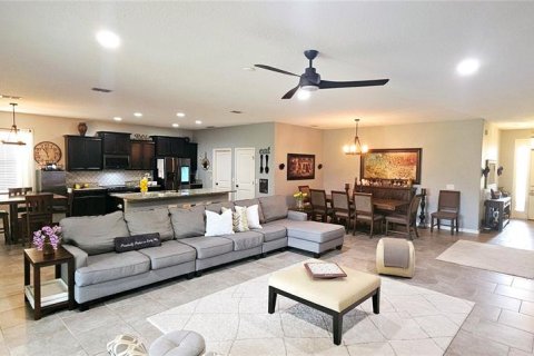 Casa en venta en Davenport, Florida, 4 dormitorios, 220.92 m2 № 1267840 - foto 6