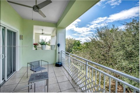 Condominio en venta en Doral, Florida, 3 dormitorios, 192.31 m2 № 1037649 - foto 27