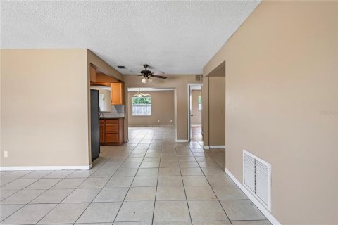 Casa en venta en New Port Richey, Florida, 3 dormitorios, 129.88 m2 № 1342933 - foto 4