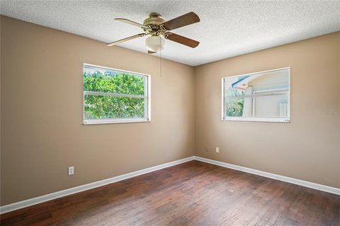 Casa en venta en New Port Richey, Florida, 3 dormitorios, 129.88 m2 № 1342933 - foto 21