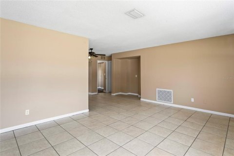 Casa en venta en New Port Richey, Florida, 3 dormitorios, 129.88 m2 № 1342933 - foto 7