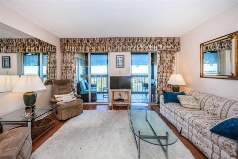 Condominio en venta en Clearwater, Florida, 1 dormitorio, 66.89 m2 № 1390145 - foto 17