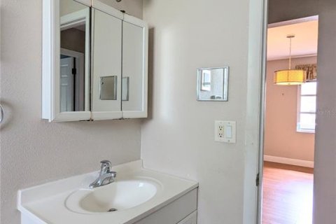 Casa en venta en Bradenton, Florida, 2 dormitorios, 94.39 m2 № 1352426 - foto 16