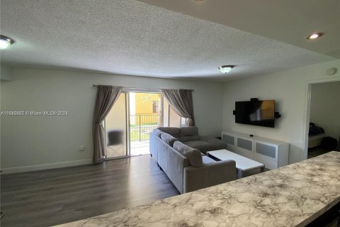 Condominio en venta en Sweetwater, Florida, 3 dormitorios, 94.3 m2 № 1044665 - foto 29