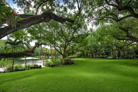 Villa ou maison à vendre à Coral Gables, Floride: 5 chambres, 860.83 m2 № 1029821 - photo 30