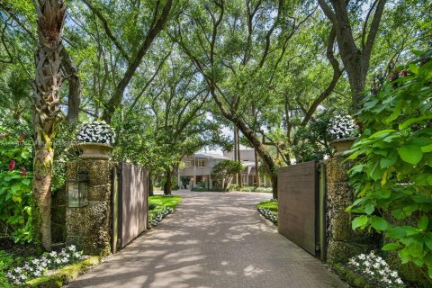 Villa ou maison à vendre à Coral Gables, Floride: 5 chambres, 860.83 m2 № 1029821 - photo 2