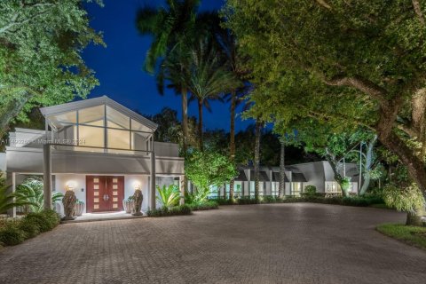 Villa ou maison à vendre à Coral Gables, Floride: 5 chambres, 860.83 m2 № 1029821 - photo 4