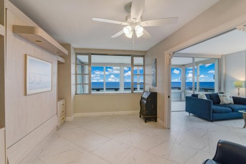 Condo in Fort Lauderdale, Florida, 2 bedrooms  № 1057879 - photo 18