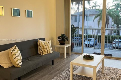 Condominio en venta en Dania Beach, Florida, 2 dormitorios, 94.76 m2 № 1077323 - foto 4