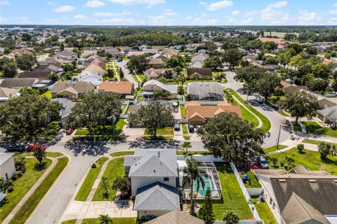 Villa ou maison à vendre à Orlando, Floride: 4 chambres, 179.49 m2 № 1387220 - photo 4