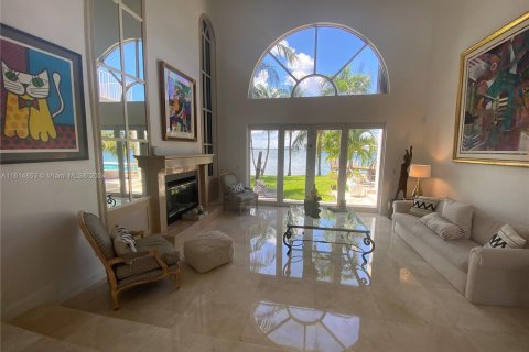 Casa en venta en Miami Beach, Florida, 5 dormitorios, 431.53 m2 № 1237126 - foto 22