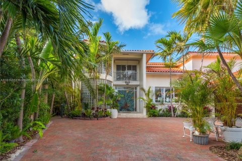 Casa en venta en Miami Beach, Florida, 5 dormitorios, 431.53 m2 № 1237126 - foto 6