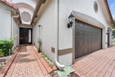 Casa en venta en Miramar, Florida, 5 dormitorios, 257.43 m2 № 1240775 - foto 7