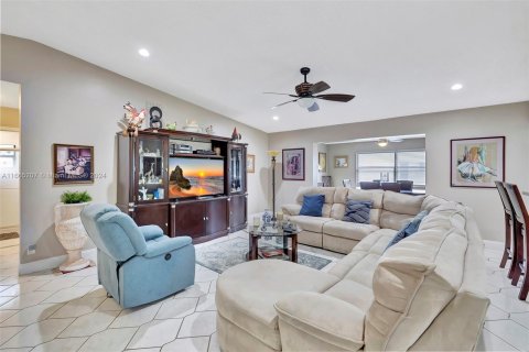 Casa en venta en Tamarac, Florida, 3 dormitorios, 162.11 m2 № 1377298 - foto 13