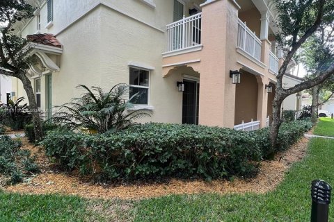 Townhouse in Cooper City, Florida 3 bedrooms, 118.91 sq.m. № 1067554 - photo 1