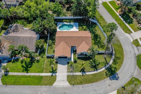 Casa en venta en Wellington, Florida, 4 dormitorios, 200.67 m2 № 1047954 - foto 18