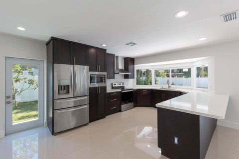 Casa en venta en Wellington, Florida, 4 dormitorios, 200.67 m2 № 1047954 - foto 12