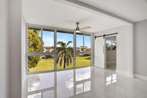 Condominio en venta en Coconut Creek, Florida, 2 dormitorios, 109.62 m2 № 1041031 - foto 16