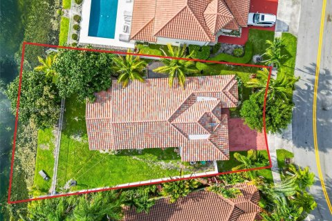 Villa ou maison à vendre à Miramar, Floride: 3 chambres, 143.26 m2 № 1075359 - photo 3