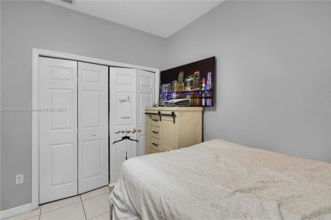 Villa ou maison à vendre à Miramar, Floride: 3 chambres, 143.26 m2 № 1075359 - photo 20