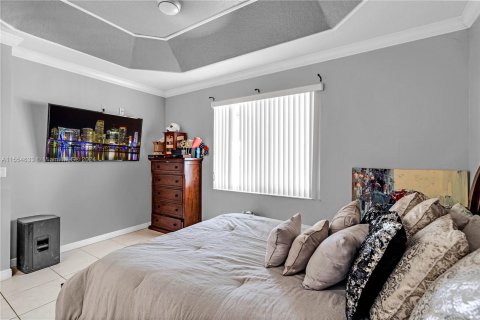 Casa en venta en Miramar, Florida, 3 dormitorios, 143.26 m2 № 1075359 - foto 15