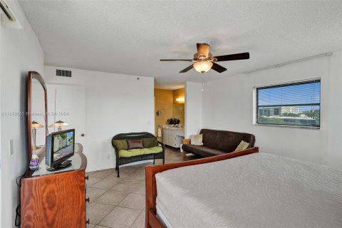 Condominio en venta en Pompano Beach, Florida, 2 dormitorios, 113.53 m2 № 1389987 - foto 27