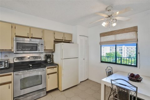 Condominio en venta en Pompano Beach, Florida, 2 dormitorios, 113.53 m2 № 1389987 - foto 7