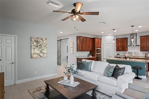 Casa en venta en Odessa, Florida, 4 dormitorios, 260.03 m2 № 1350400 - foto 3