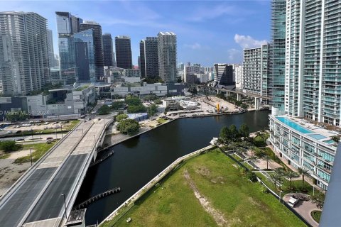 Condominio en alquiler en Miami, Florida, 2 dormitorios, 99.87 m2 № 1384434 - foto 21