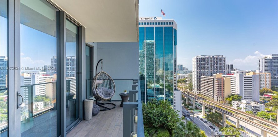 Condo in Miami, Florida, 1 bedroom  № 1395029