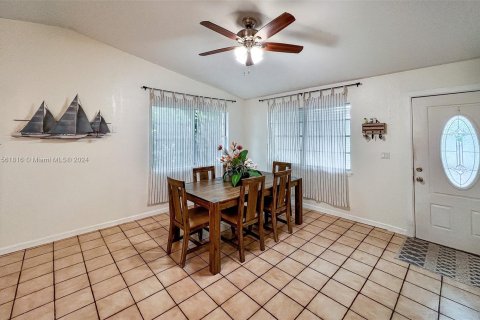 Casa en venta en Tavernier, Florida, 3 dormitorios, 121.89 m2 № 1095881 - foto 4