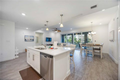 Copropriété à vendre à Bradenton, Floride: 2 chambres, 135.27 m2 № 1374506 - photo 17