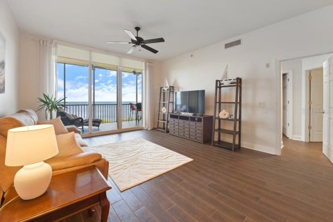 Condo in Punta Gorda, Florida, 3 bedrooms  № 1354226 - photo 9