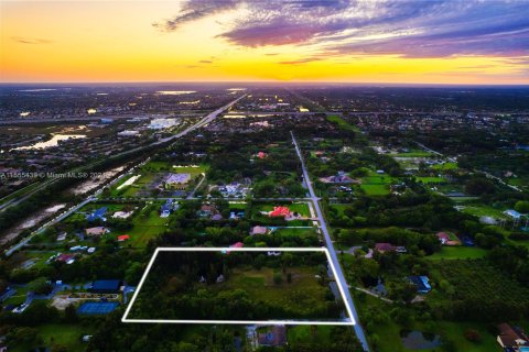 Terrain à vendre à Southwest Ranches, Floride № 1078462 - photo 1