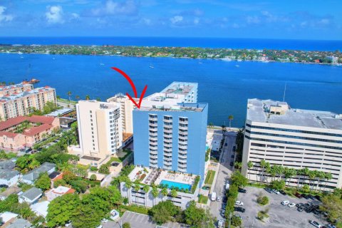 Condominio en venta en West Palm Beach, Florida, 2 dormitorios, 109.16 m2 № 1049796 - foto 28