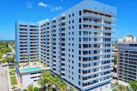 Condominio en venta en West Palm Beach, Florida, 2 dormitorios, 109.16 m2 № 1049796 - foto 2