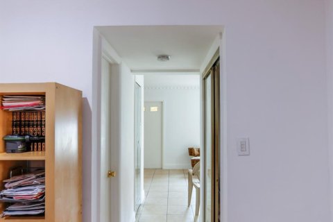 Adosado en venta en Tamarac, Florida, 2 dormitorios, 137.03 m2 № 1038417 - foto 21