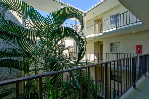 Condominio en venta en Plantation, Florida, 2 dormitorios, 118.91 m2 № 1224936 - foto 27