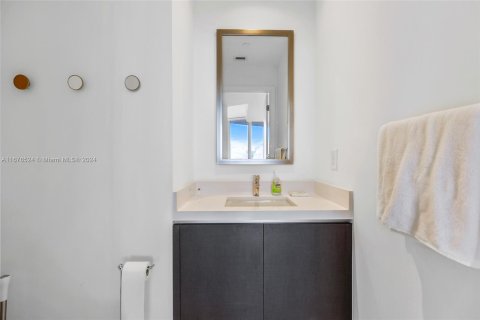 Copropriété à vendre à Miami, Floride: 1 chambre, 86.31 m2 № 1402617 - photo 6