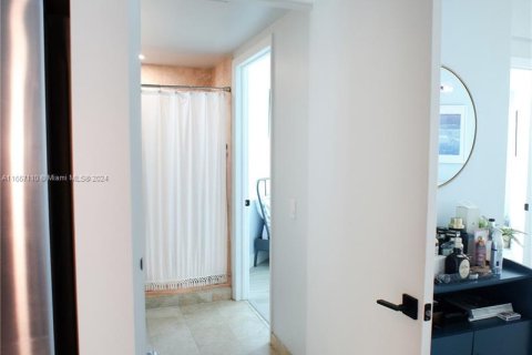 Copropriété à louer à Miami, Floride: 2 chambres, 97.36 m2 № 1357151 - photo 16