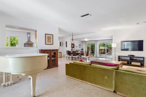 Villa ou maison à vendre à Miami Shores, Floride: 4 chambres, 228.82 m2 № 1241739 - photo 6