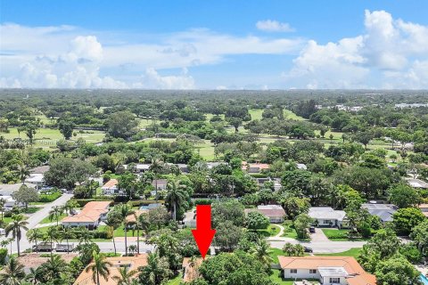 Casa en venta en Miami Shores, Florida, 4 dormitorios, 228.82 m2 № 1241739 - foto 5