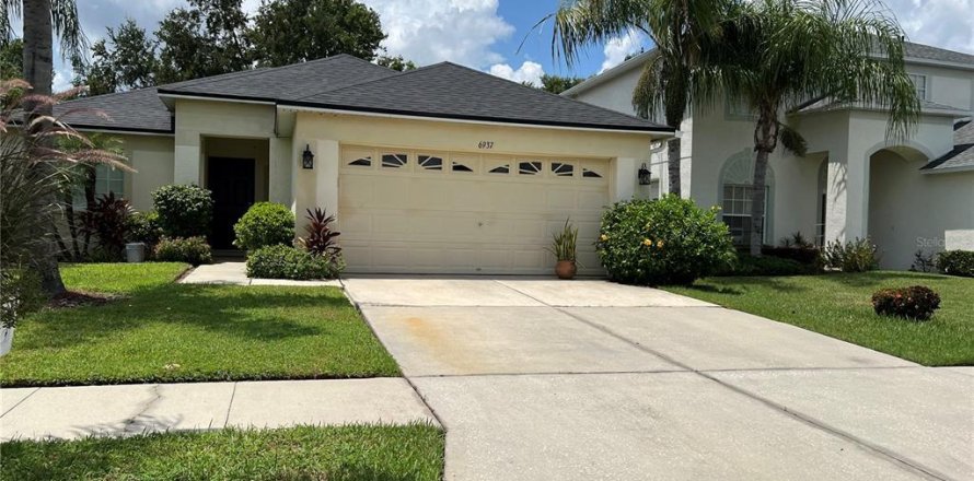 House in Wesley Chapel, Florida 3 bedrooms, 118.64 sq.m. № 1344753