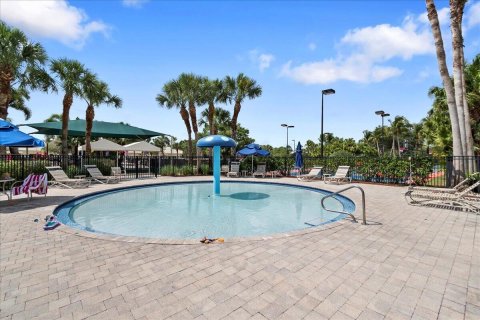 Villa ou maison à vendre à Royal Palm Beach, Floride: 3 chambres, 225.2 m2 № 1065805 - photo 21